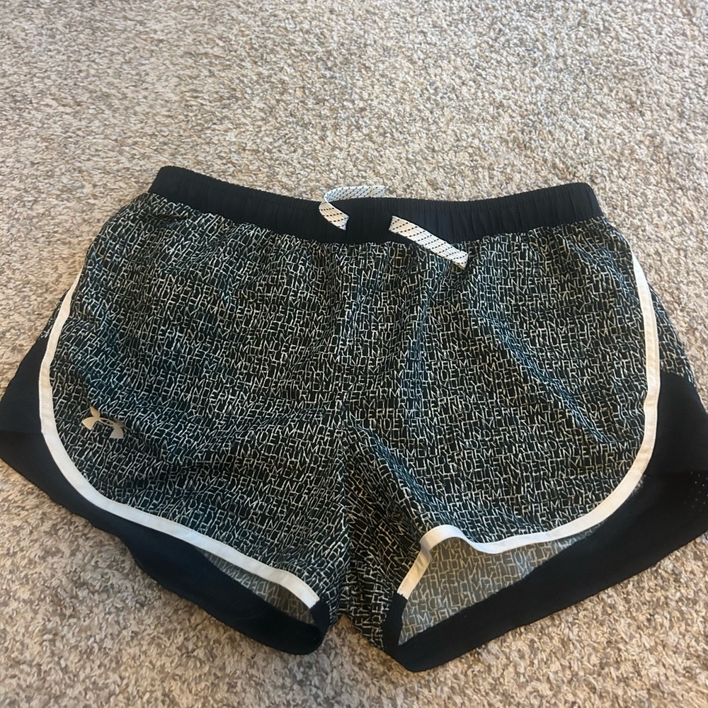 UA Women’s short